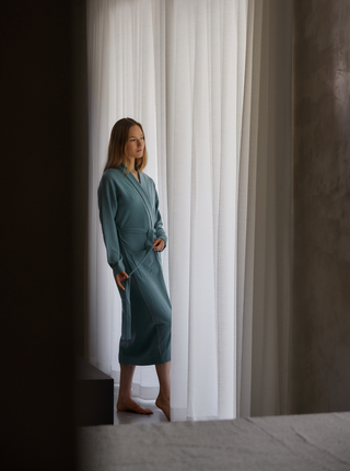 luxurious soft cashmere womens robe | Kasmiri cashmere robe